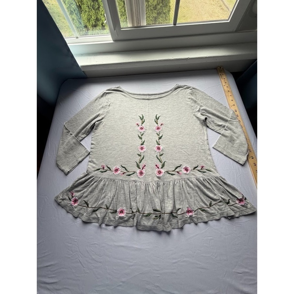 Women's boho meets preppy embroidered ruffled blouse by Alya - Size small